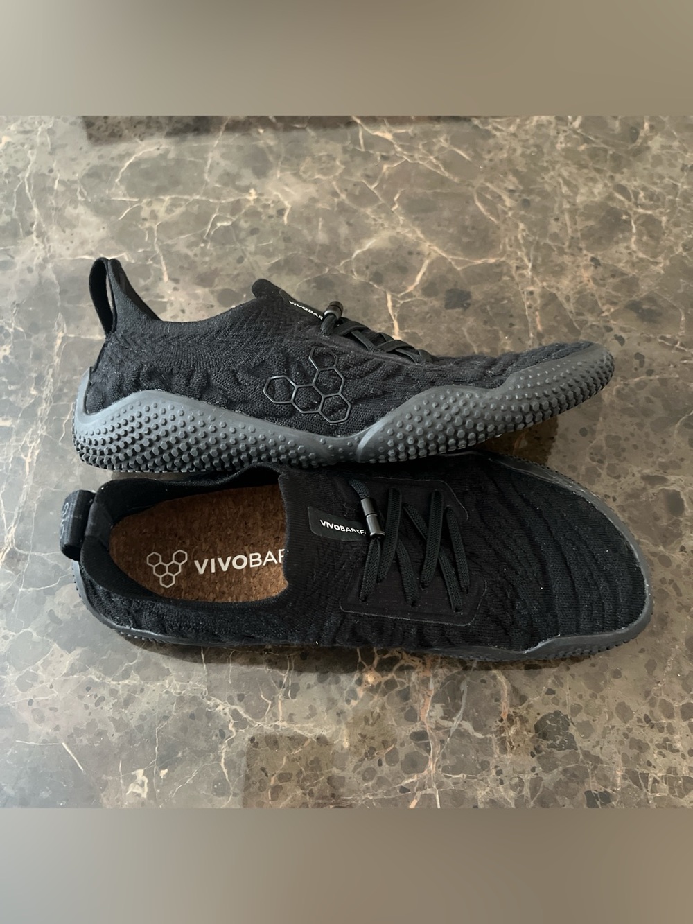 Vivobarefoot Motus Studio 7.5